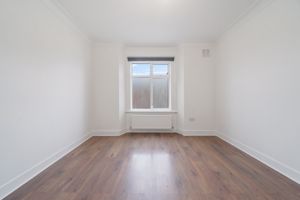Bedroom- click for photo gallery